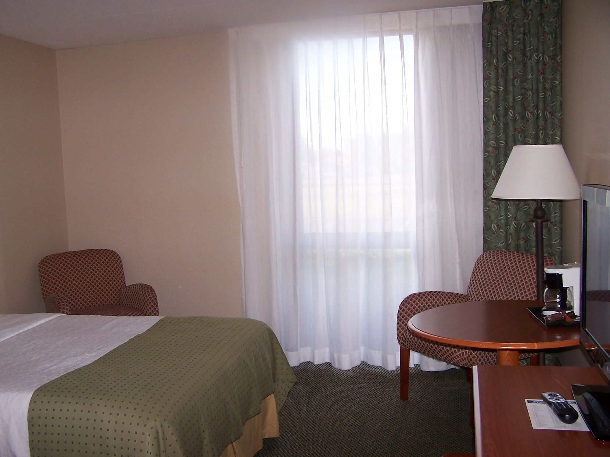 Hotel Ramada By Wyndham Alpena Esterno foto